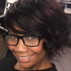 Meet your Posher, Monique